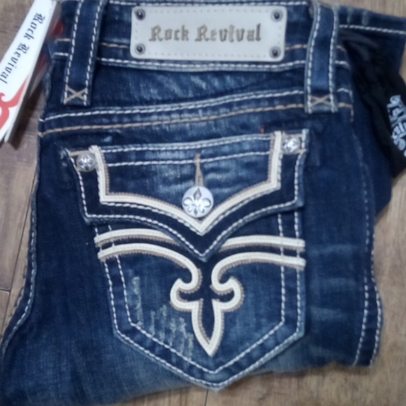 Rock Revival Women's 26 Bootcut Jeri Faux Leather Flap Pockets Distressed NWT - Picture 3 of 13